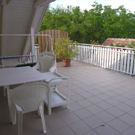 In - Balaton 19144 Balatonlelle