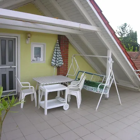 Apartman In Balatonlelle/balaton 19144